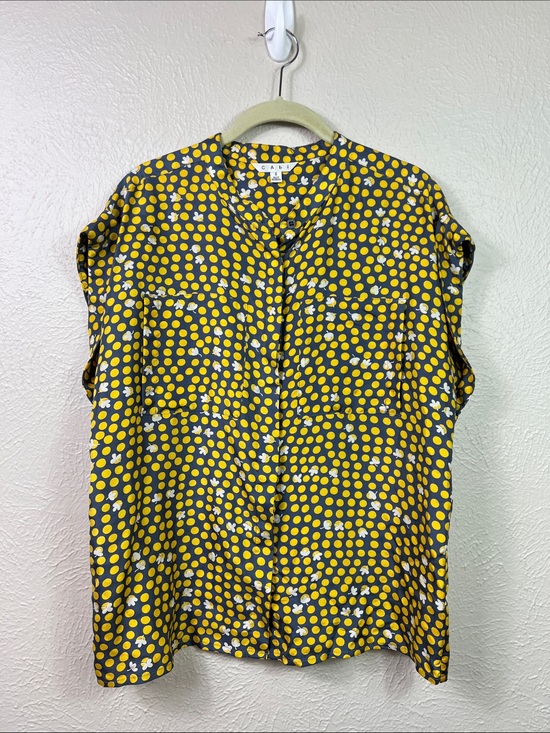 Tops - Cabi Silk Gray Yellow Polka Dot Cap Sleeve Mandarin Collar Blouse Small